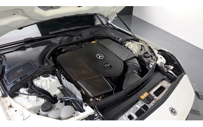 mercedes-benz-c-300 - 4