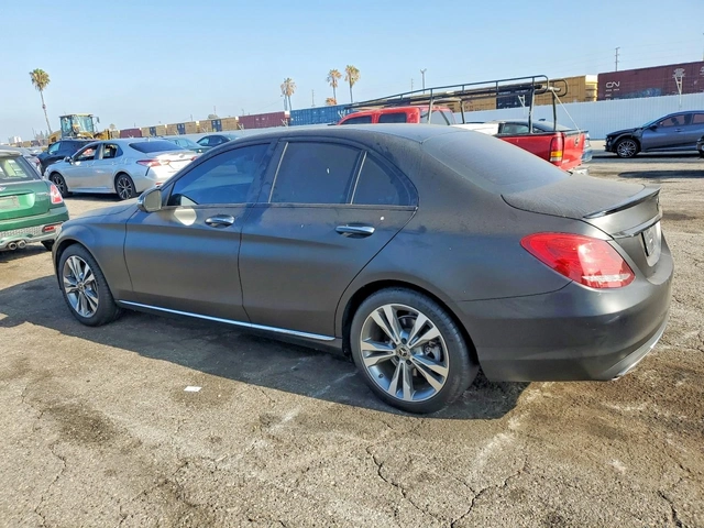 Mercedes-Benz C 300 - автомобили, коли, обяви за нови и употребявани 4