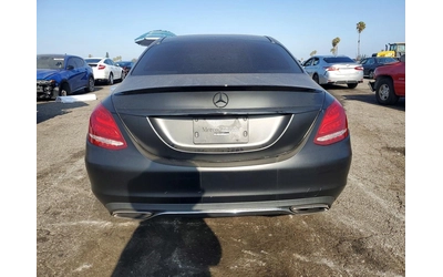 mercedes-benz-c-300 - 5