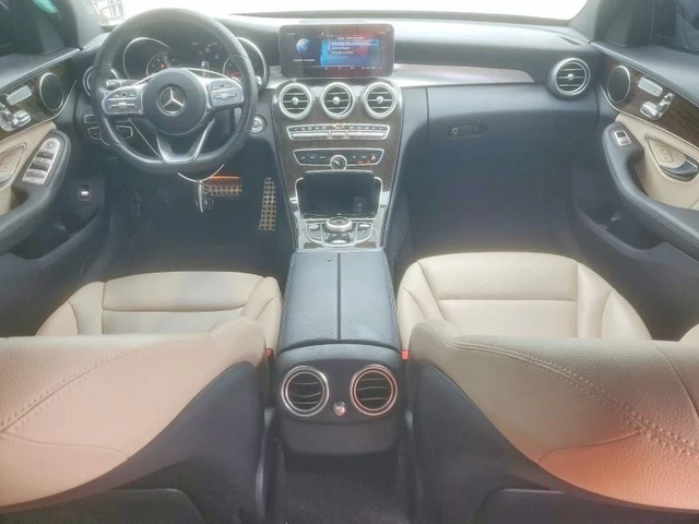 Mercedes-Benz C 300 - автомобили, коли, обяви за нови и употребявани 7