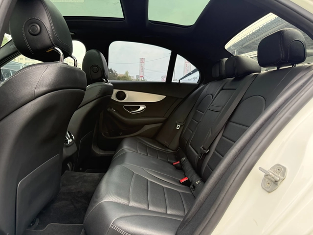 Mercedes-Benz C 300 4MATIC SPORT - автомобили, коли, обяви за нови и употребявани 10