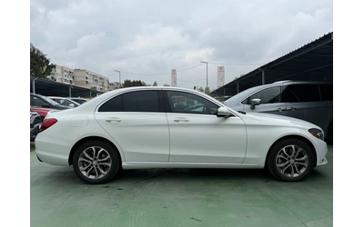 mercedes-benz-c-300 - 3