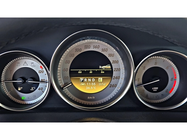 Mercedes-Benz C 300 AMG/4MAT/FACE/DISTRONIC/ПОДГРЕВ/LINE ASYST/LIZING - автомобили, коли, обяви за нови и употребявани 11