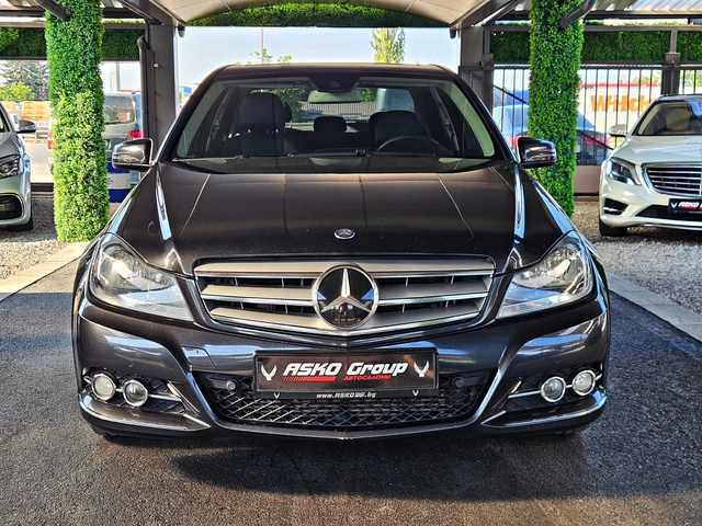 Mercedes-Benz C 300 AMG/4MAT/FACE/DISTRONIC/ПОДГРЕВ/LINE ASYST/LIZING - автомобили, коли, обяви за нови и употребявани 1