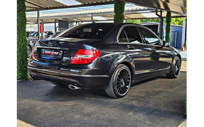 mercedes-benz-c-300 - 4