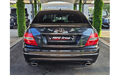 mercedes-benz-c-300 - 5
