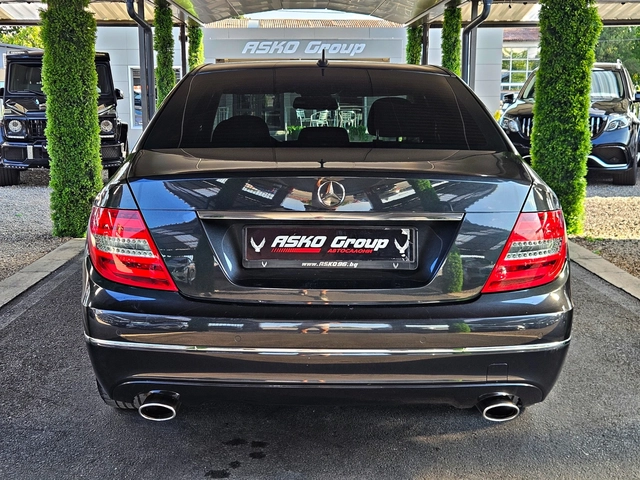 Mercedes-Benz C 300 AMG/4MAT/FACE/DISTRONIC/ПОДГРЕВ/LINE ASYST/LIZING - автомобили, коли, обяви за нови и употребявани 5