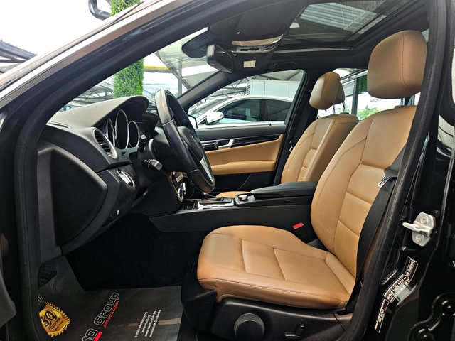 Mercedes-Benz C 300 AMG/4MATIC/GERMANY/DISTR/PANO/ПОДГРЕВ/LANE KEEP/LI - автомобили, коли, обяви за нови и употребявани 14