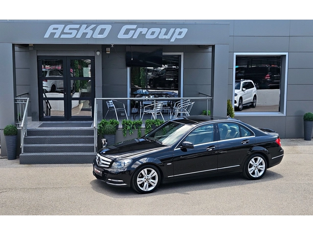 Mercedes-Benz C 300 AMG/4MATIC/GERMANY/DISTR/PANO/ПОДГРЕВ/LANE KEEP/LI - автомобили, коли, обяви за нови и употребявани 16