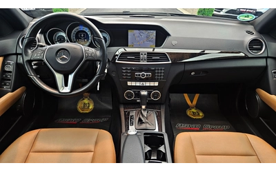 Mercedes-Benz C 300 AMG/4MATIC/GERMANY/DISTR/PANO/ПОДГРЕВ/LANE KEEP/LI - автомобили, коли, обяви за нови и употребявани 8