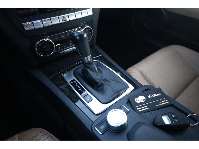 Mercedes-Benz C C - автомобили, коли, обяви за нови и употребявани 21