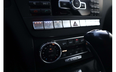 Mercedes-Benz C C - автомобили, коли, обяви за нови и употребявани 22