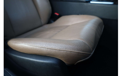 Mercedes-Benz C C - автомобили, коли, обяви за нови и употребявани 26