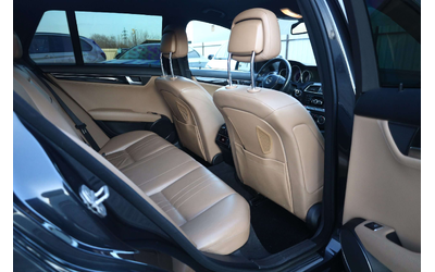 Mercedes-Benz C C - автомобили, коли, обяви за нови и употребявани 31