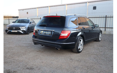 Mercedes-Benz C C - автомобили, коли, обяви за нови и употребявани 7