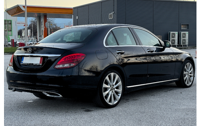 mercedes-benz-c-300-d-9g-face-designo-burmester-360-lizing - 2