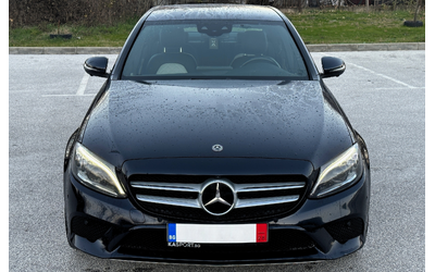 mercedes-benz-c-300-d-9g-face-designo-burmester-360-lizing - 4