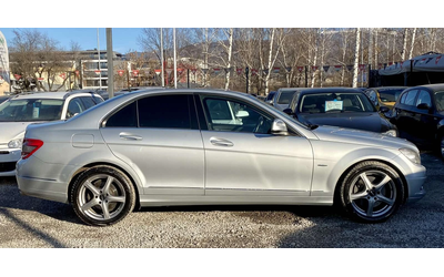 mercedes-benz-c-320 - 3