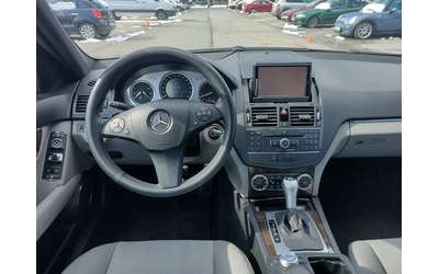 mercedes-benz-c-320 - 5