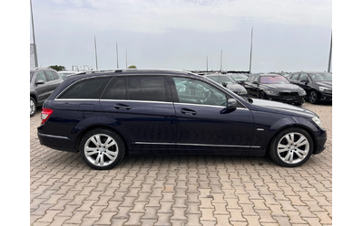 mercedes-benz-c-320 - 4