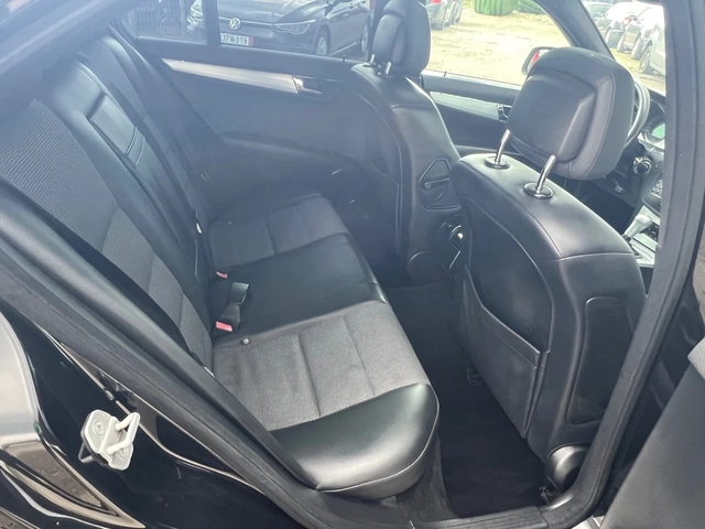 Mercedes-Benz C 320 - автомобили, коли, обяви за нови и употребявани 11