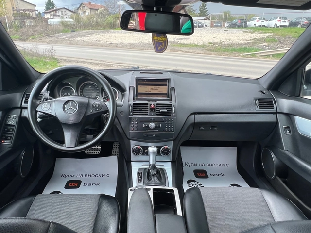 Mercedes-Benz C 320 - автомобили, коли, обяви за нови и употребявани 9