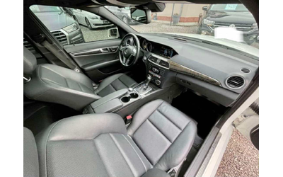 mercedes-benz-c-350-3-50benzin - 4