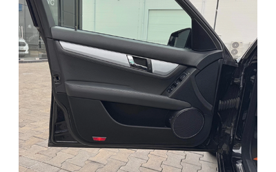 Mercedes-Benz C 350 CDi Avantgarde - автомобили, коли, обяви за нови и употребявани 11