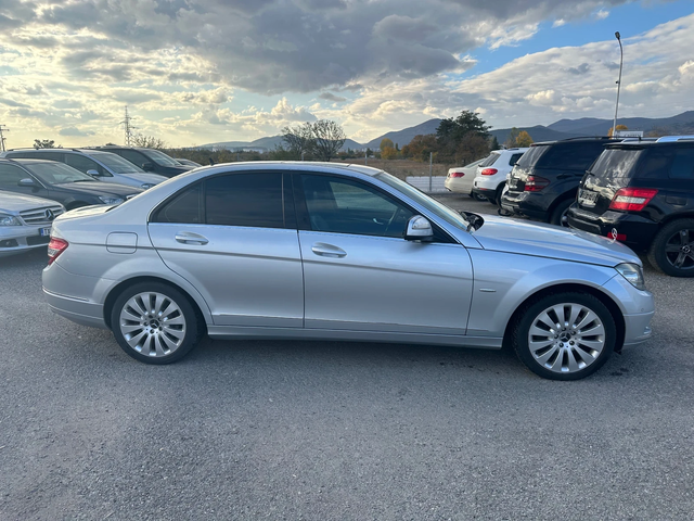 Mercedes-Benz C 350 ГАЗОВА УРЕДБА* 272к.с* КОЖА* НАВИГАЦИЯ - автомобили, коли, обяви за нови и употребявани 3