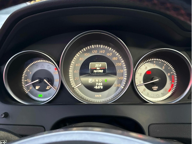 Mercedes-Benz C 350 С РЕГИСТРАЦИЯ & АВТО КРЕДИТ - автомобили, коли, обяви за нови и употребявани 6