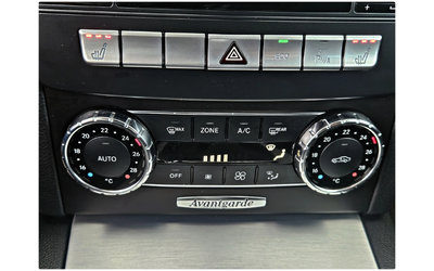 Mercedes-Benz C 350 ! AMG/AVANGARDE/FACE/GERMANY/ПОДГРЕВ/ADAPTIVE/LIZ - автомобили, коли, обяви за нови и употребявани 11