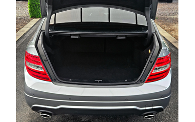 Mercedes-Benz C 350 ! AMG/AVANGARDE/FACE/GERMANY/ПОДГРЕВ/ADAPTIVE/LIZ - автомобили, коли, обяви за нови и употребявани 7