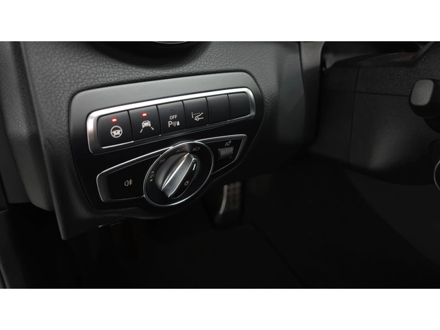 Mercedes-Benz C 350 E Hybrid - автомобили, коли, обяви за нови и употребявани 9