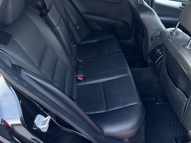 Mercedes-Benz C 350 D* 2013г.* 265к.с.* АВТОМАТИК* 225.000КМ* Сервизна История - автомобили, коли, обяви за нови и употребявани 12