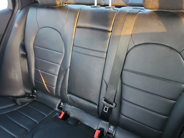 Mercedes-Benz C 400 3.0 - автомобили, коли, обяви за нови и употребявани 7