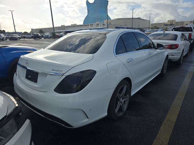 Mercedes-Benz C 400 AMG* PACK* 4MATIC* BURMESTER* - автомобили, коли, обяви за нови и употребявани 1