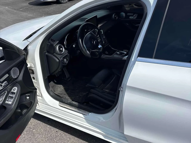 Mercedes-Benz C 400 AMG LINE/CARFAX/Подгрев/Панорама/Памет/Burmester - автомобили, коли, обяви за нови и употребявани 5