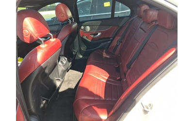 Mercedes-Benz C 400 AMG * RED INTERIOR * BURMSTER * BLIND SPOT * CARFA - автомобили, коли, обяви за нови и употребявани 8