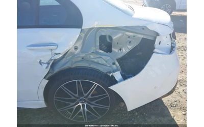 Mercedes-Benz C 43 AMG 4MATIC - автомобили, коли, обяви за нови и употребявани 7