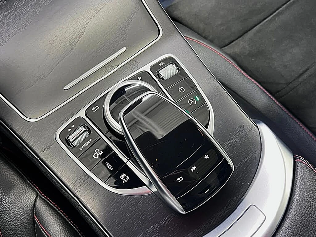 Mercedes-Benz C 43 AMG - автомобили, коли, обяви за нови и употребявани 11