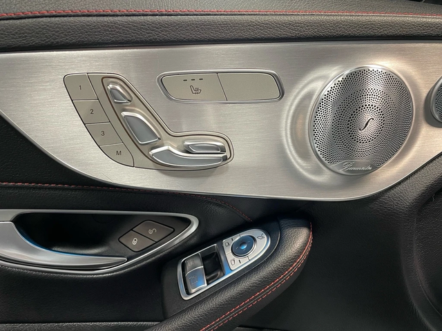 Mercedes-Benz C 43 AMG 4MATIC/AMG PKG/NAVI/Line Ass/LEATHER/PANO - автомобили, коли, обяви за нови и употребявани 10