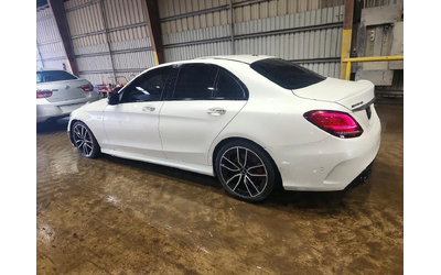 mercedes-benz-c-43-amg - 3