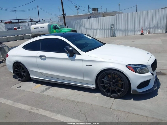 Mercedes-Benz C 43 AMG 4MATIC/SUNROOF/BURMESTER - автомобили, коли, обяви за нови и употребявани 3