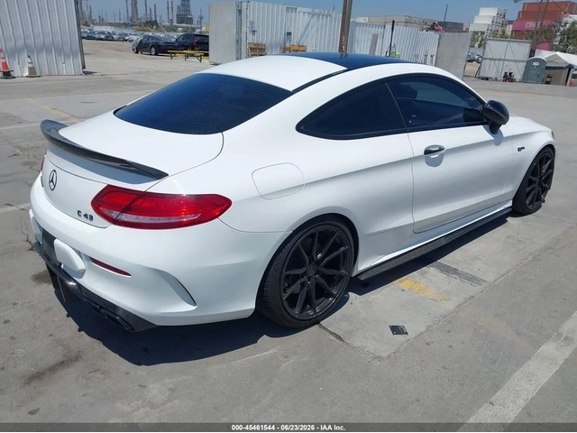 Mercedes-Benz C 43 AMG 4MATIC/SUNROOF/BURMESTER - автомобили, коли, обяви за нови и употребявани 4