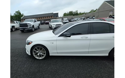 mercedes-benz-c-43-amg - 1