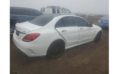 mercedes-benz-c-63-amg - 5