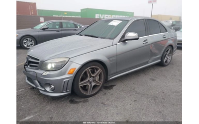 mercedes-benz-c-63-amg - 0