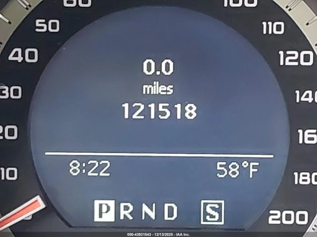 Mercedes-Benz C 63 AMG - автомобили, коли, обяви за нови и употребявани 12