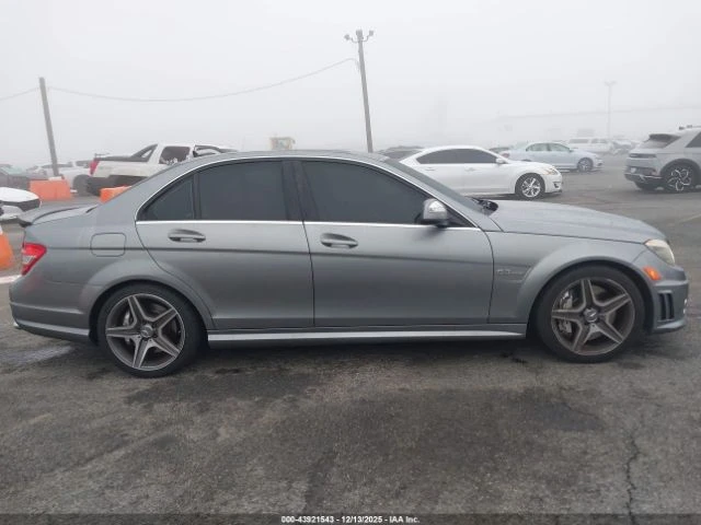 Mercedes-Benz C 63 AMG - автомобили, коли, обяви за нови и употребявани 3