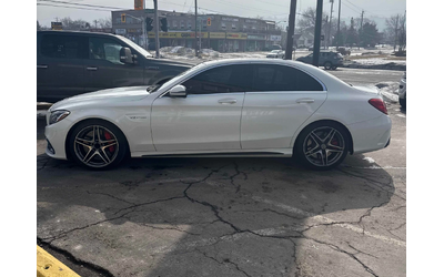 mercedes-benz-c-63-amg - 2